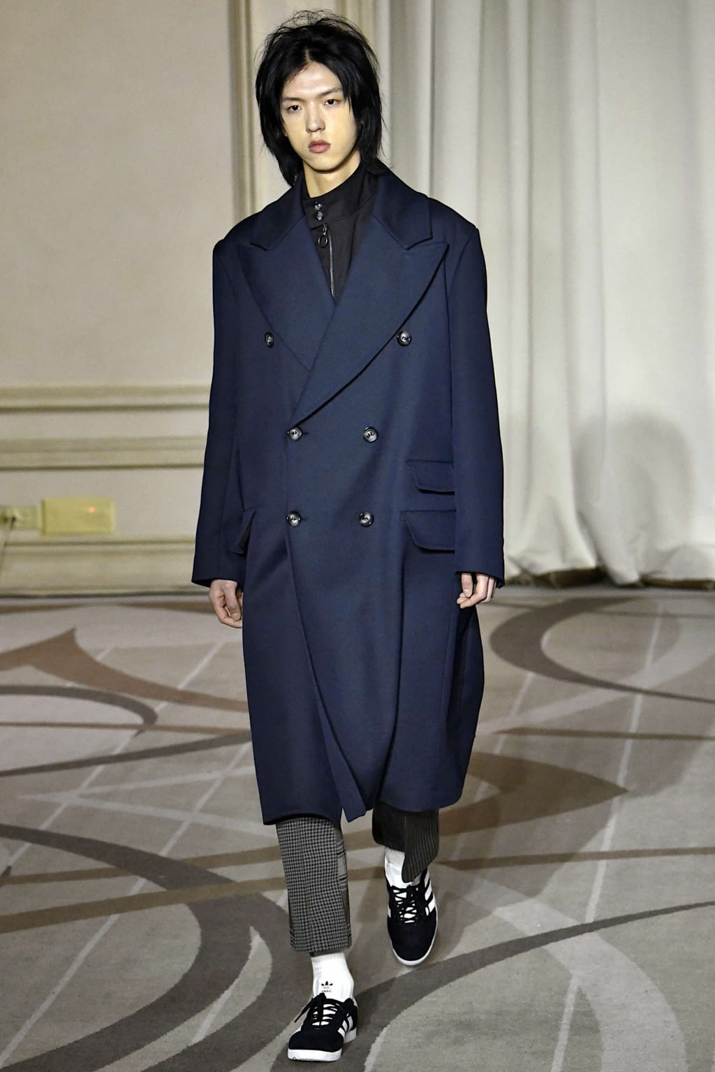 Fashion Week Milan Fall/Winter 2019 look 27 from the M1992 collection 男装