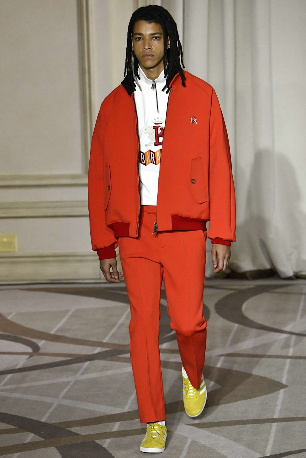 Fashion Week Milan Fall/Winter 2019 look 35 from the M1992 collection 男装