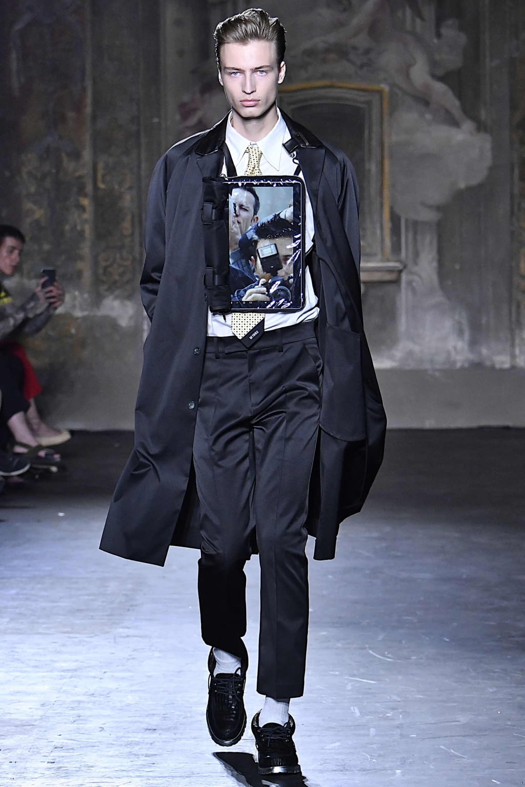 Fashion Week Milan Spring/Summer 2020 look 35 from the M1992 collection menswear
