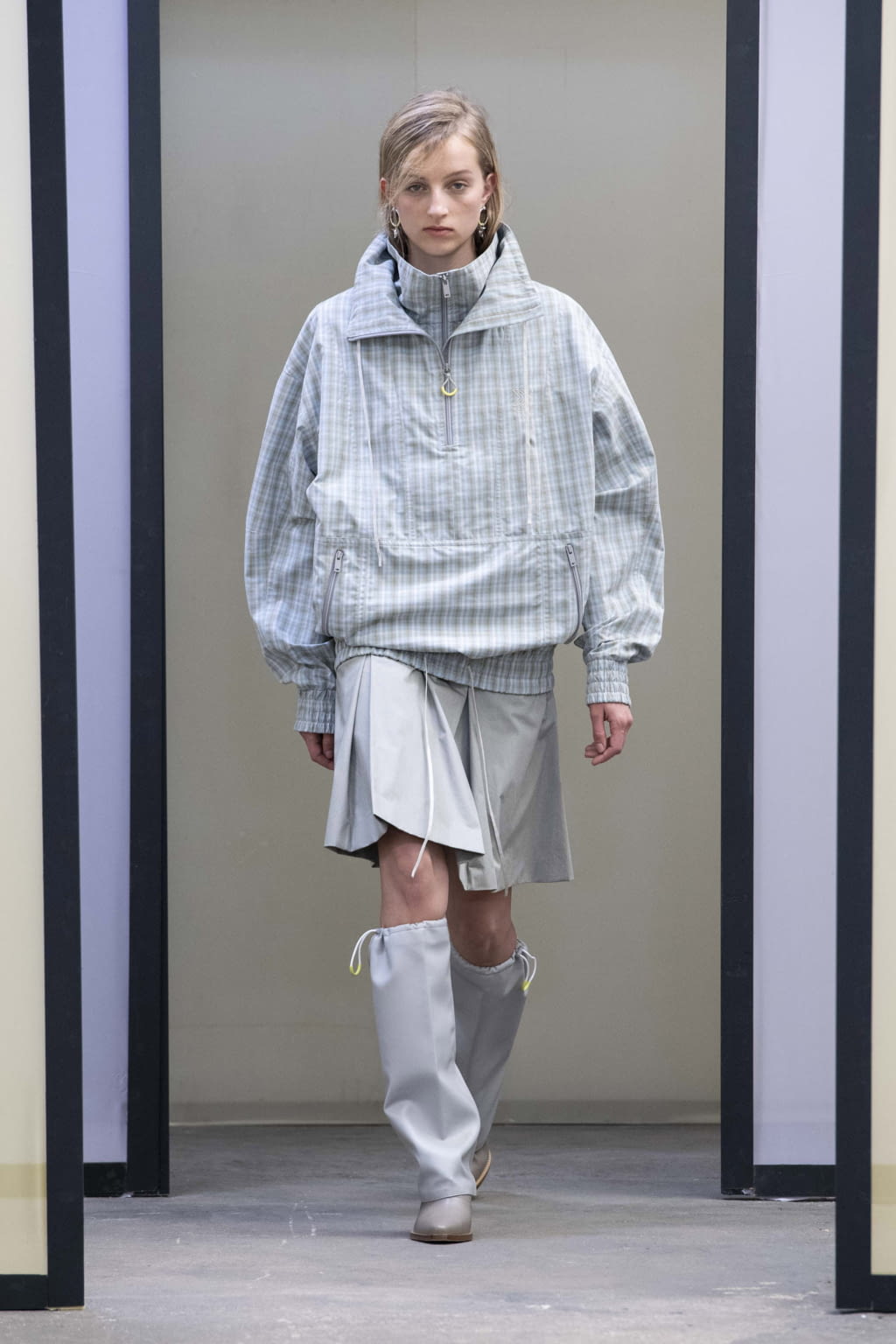 Fashion Week Paris Spring/Summer 2020 look 24 de la collection Maison Kitsuné menswear