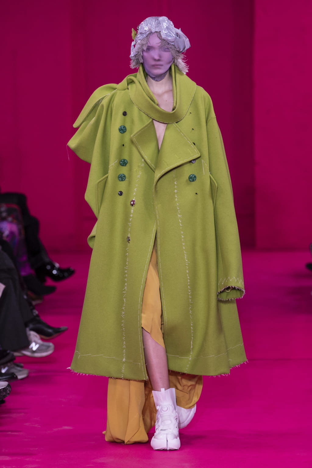 Fashion Week Paris Spring/Summer 2020 look 2 from the Maison Margiela collection couture