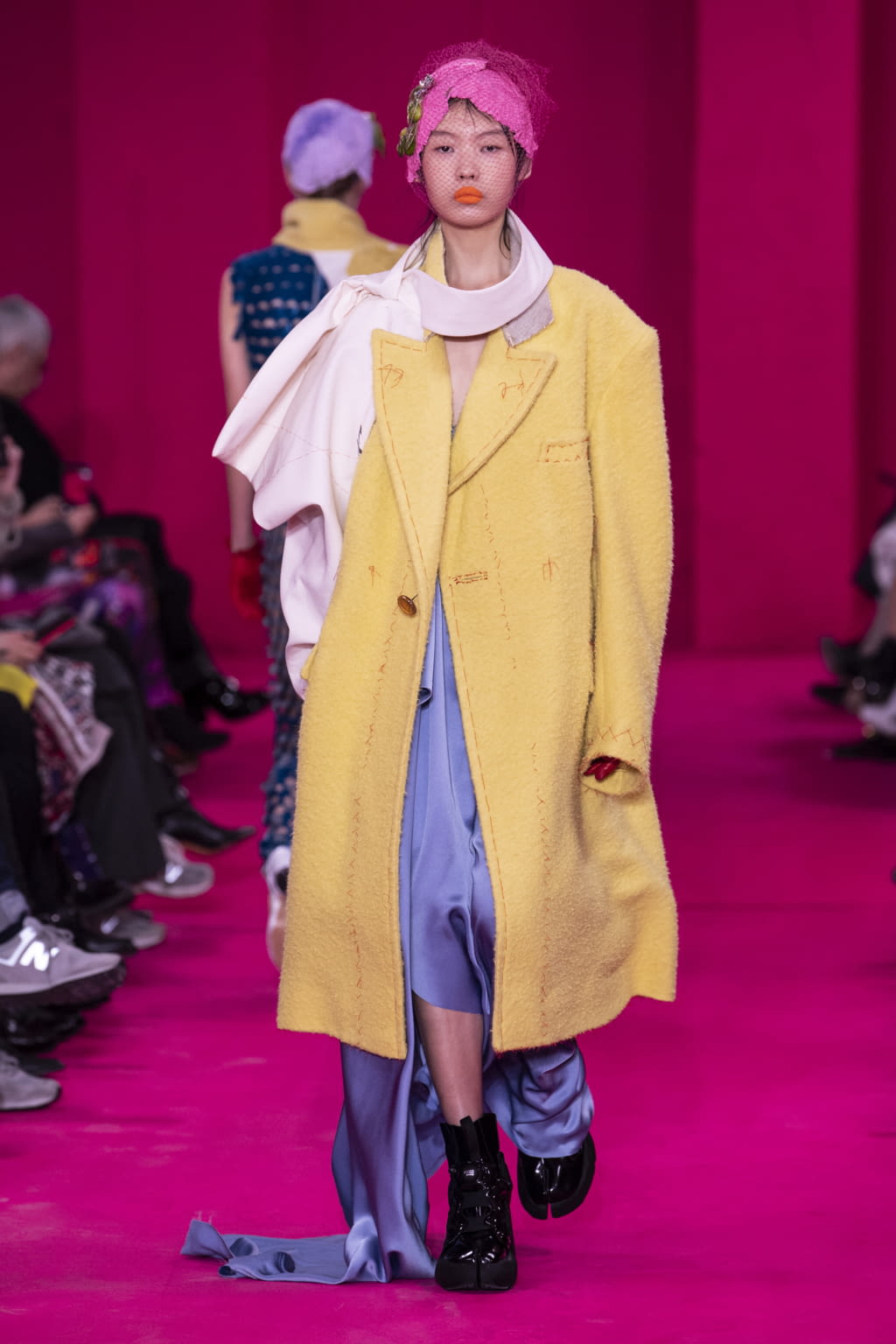 Fashion Week Paris Spring/Summer 2020 look 4 de la collection Maison Margiela couture