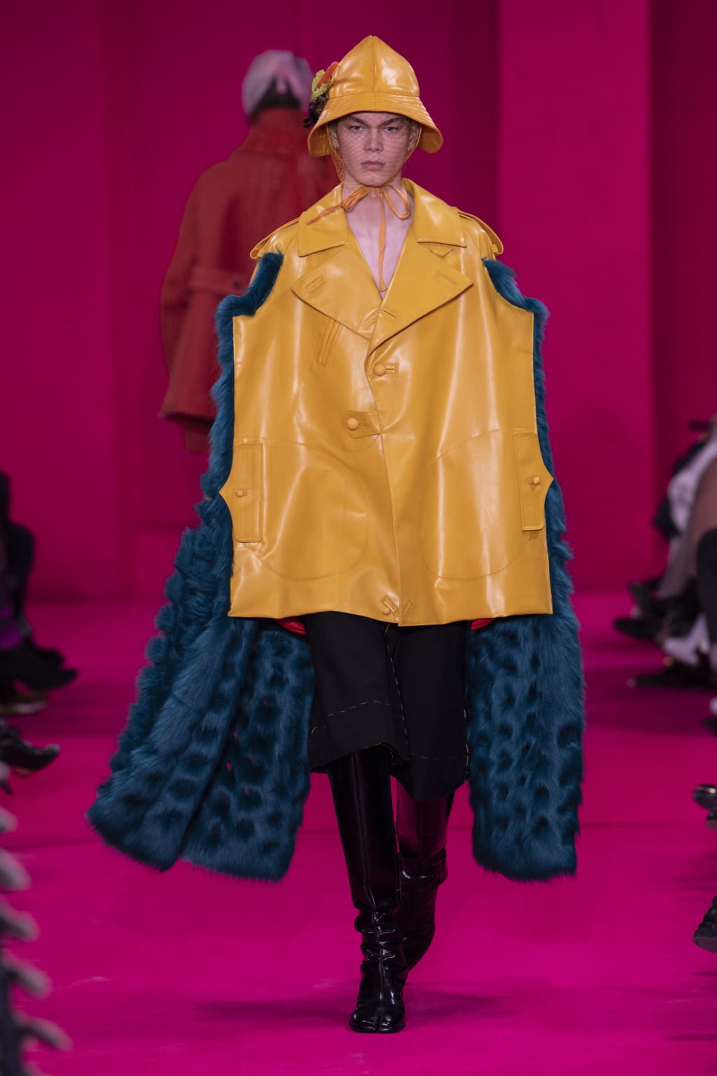 Fashion Week Paris Spring/Summer 2020 look 19 from the Maison Margiela collection couture