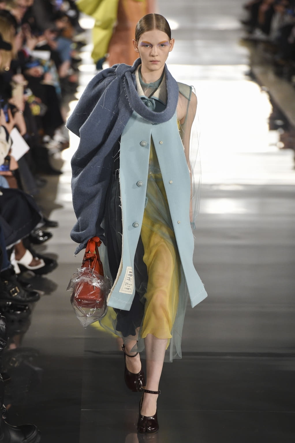 Fashion Week Paris Fall/Winter 2020 look 1 from the Maison Margiela collection 女装
