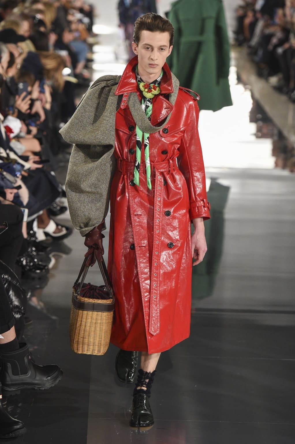 Fashion Week Paris Fall/Winter 2020 look 30 from the Maison Margiela collection womenswear