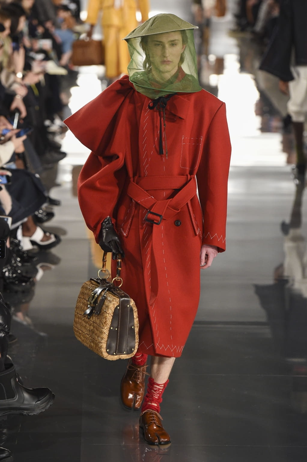 Fashion Week Paris Fall/Winter 2020 look 40 from the Maison Margiela collection womenswear