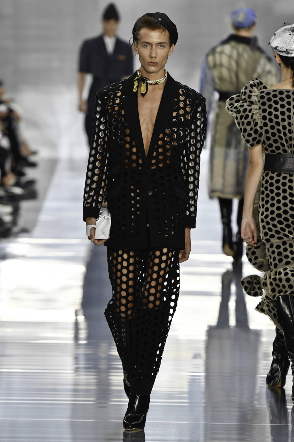 Fashion Week Paris Spring/Summer 2020 look 24 from the Maison Margiela collection womenswear