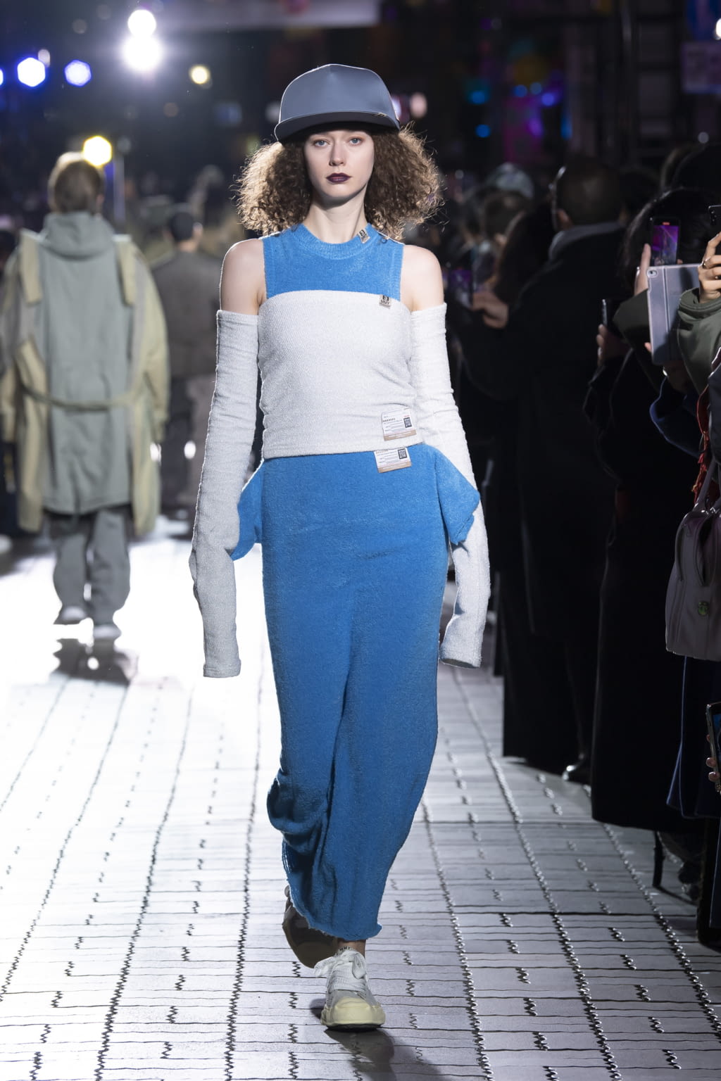 Fashion Week Paris Fall/Winter 2022 look 55 de la collection Maison Mihara Yasuhiro menswear