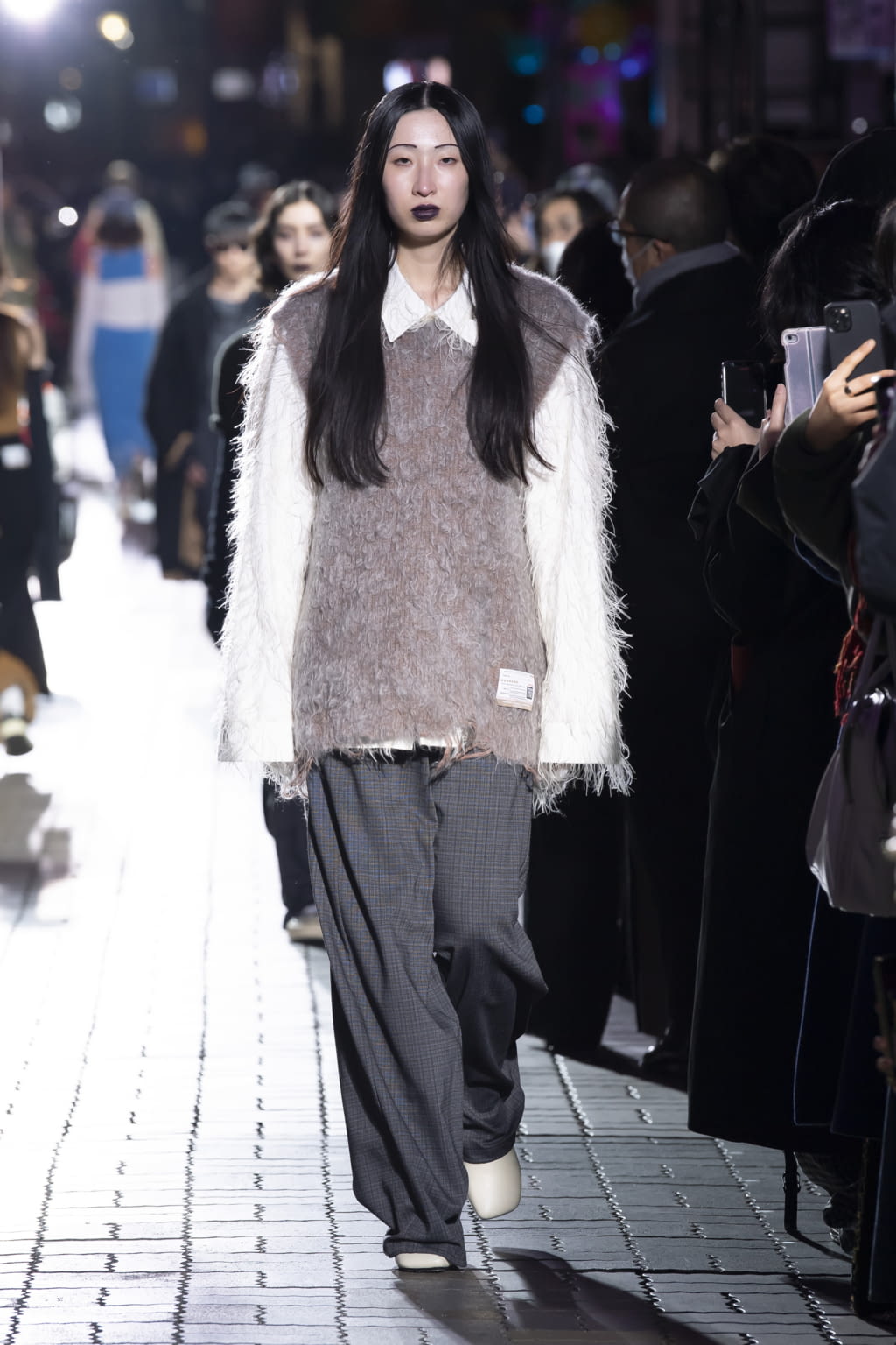 Fashion Week Paris Fall/Winter 2022 look 59 de la collection Maison Mihara Yasuhiro menswear