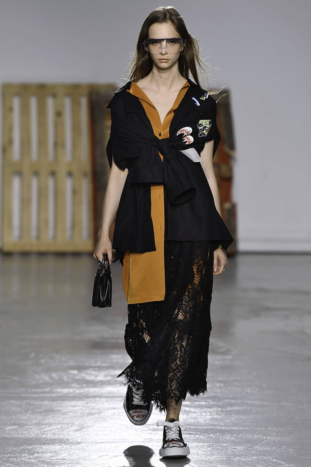 Fashion Week Paris Spring/Summer 2020 look 34 from the Maison Mihara Yasuhiro collection menswear