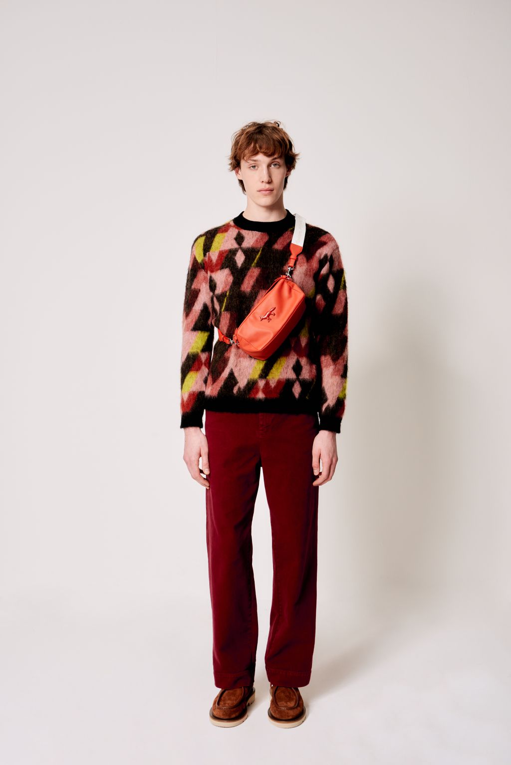 Fashion Week Paris Fall/Winter 2024 look 12 from the Maison Kitsuné collection 男装