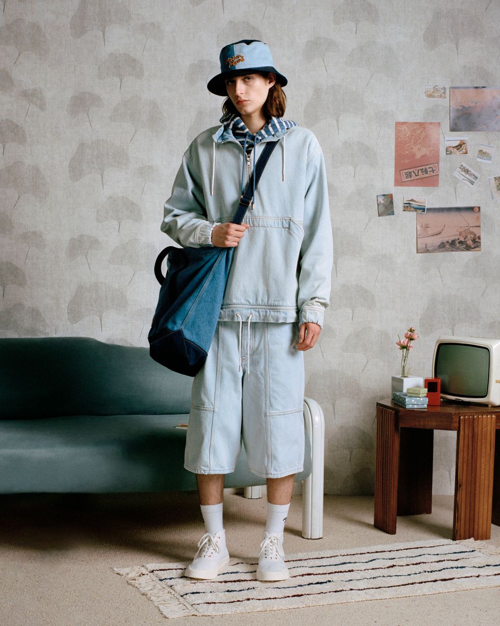 Fashion Week Paris Spring/Summer 2024 look 43 from the Maison Kitsuné collection womenswear