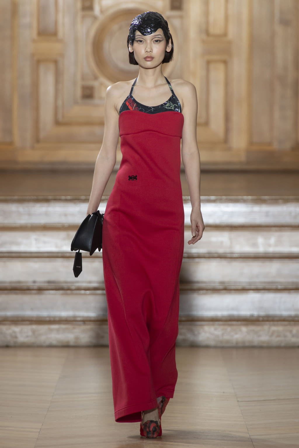 Fashion Week Paris Fall/Winter 2022 look 21 from the Maitrepierre collection womenswear