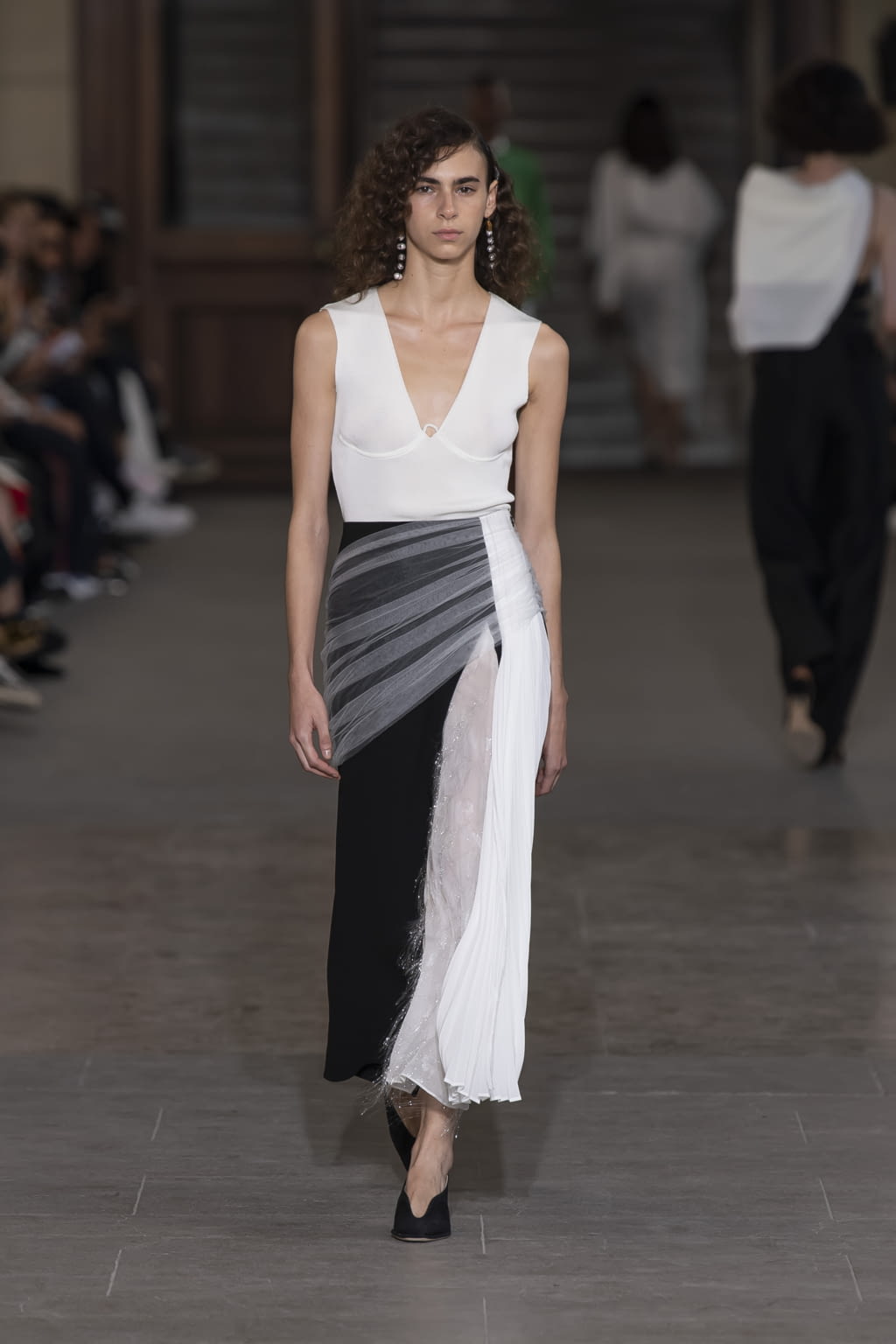 Fashion Week Paris Spring/Summer 2020 look 9 from the Mame Kurogouchi collection 女装