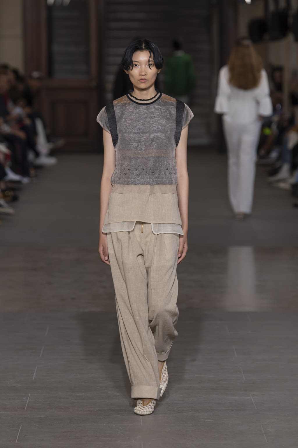 Fashion Week Paris Spring/Summer 2020 look 13 from the Mame Kurogouchi collection 女装