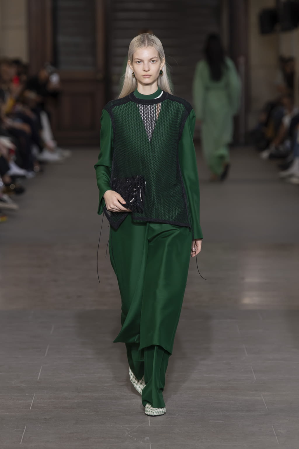 Fashion Week Paris Spring/Summer 2020 look 21 from the Mame Kurogouchi collection 女装