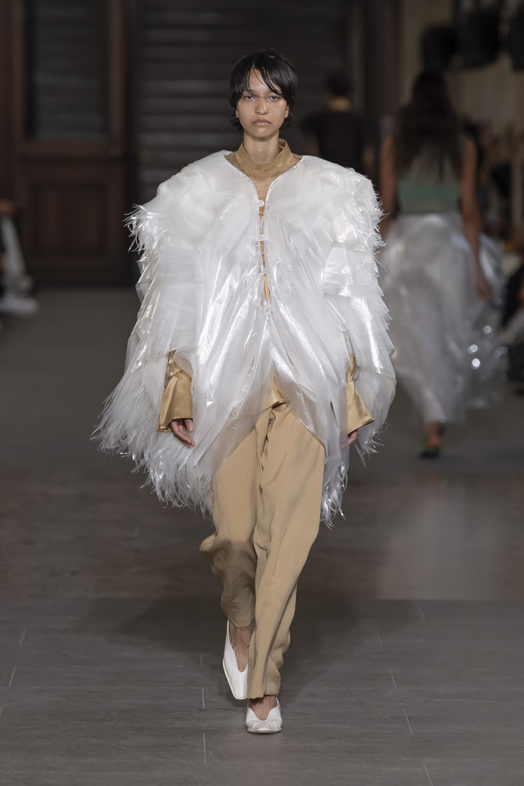 Fashion Week Paris Spring/Summer 2020 look 36 from the Mame Kurogouchi collection 女装
