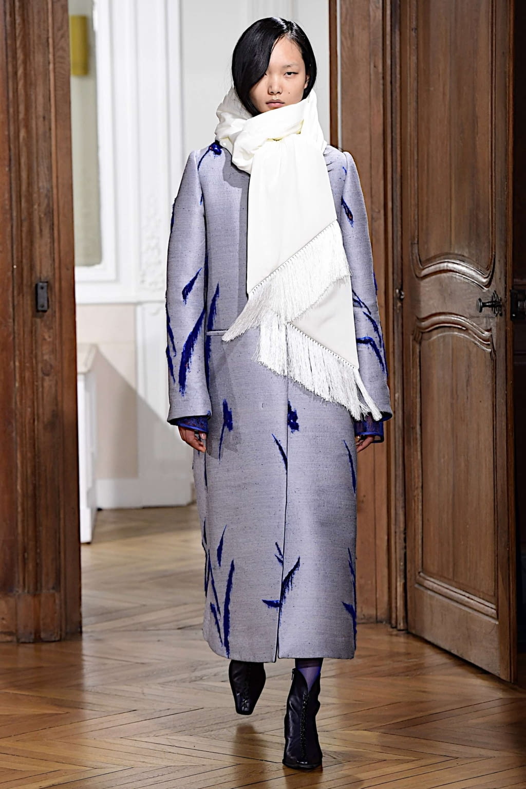 Fashion Week Paris Fall/Winter 2019 look 21 de la collection Mame Kurogouchi womenswear