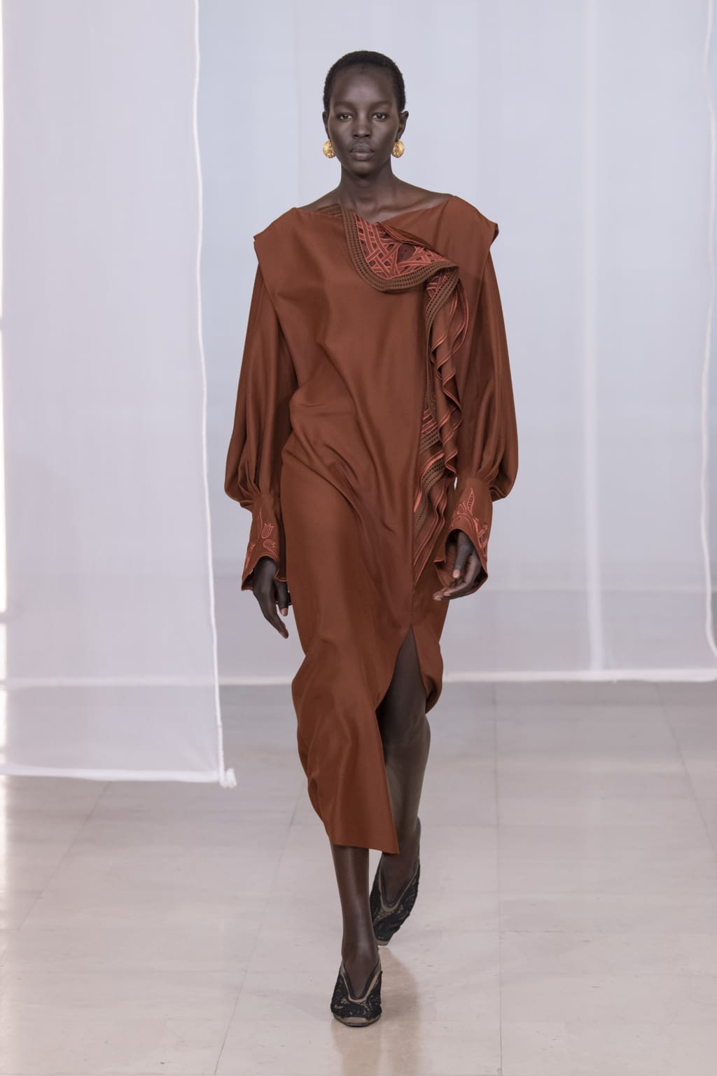 Fashion Week Paris Fall/Winter 2020 look 12 de la collection Mame Kurogouchi womenswear