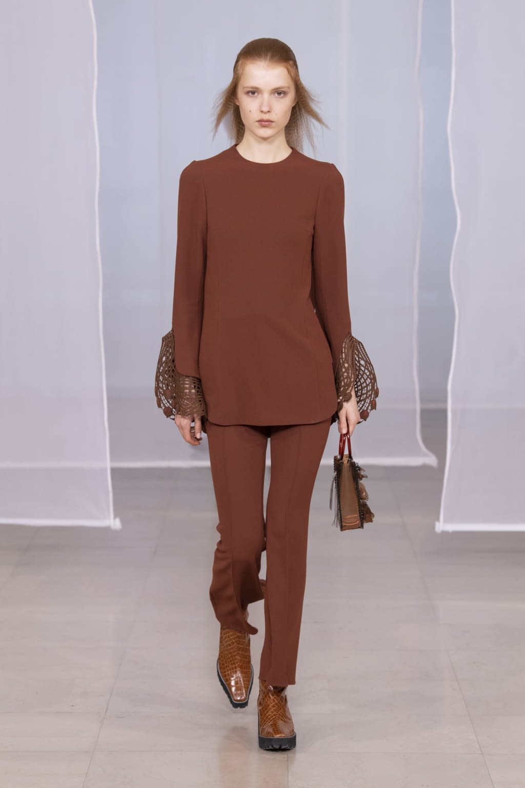 Fashion Week Paris Fall/Winter 2020 look 17 from the Mame Kurogouchi collection womenswear