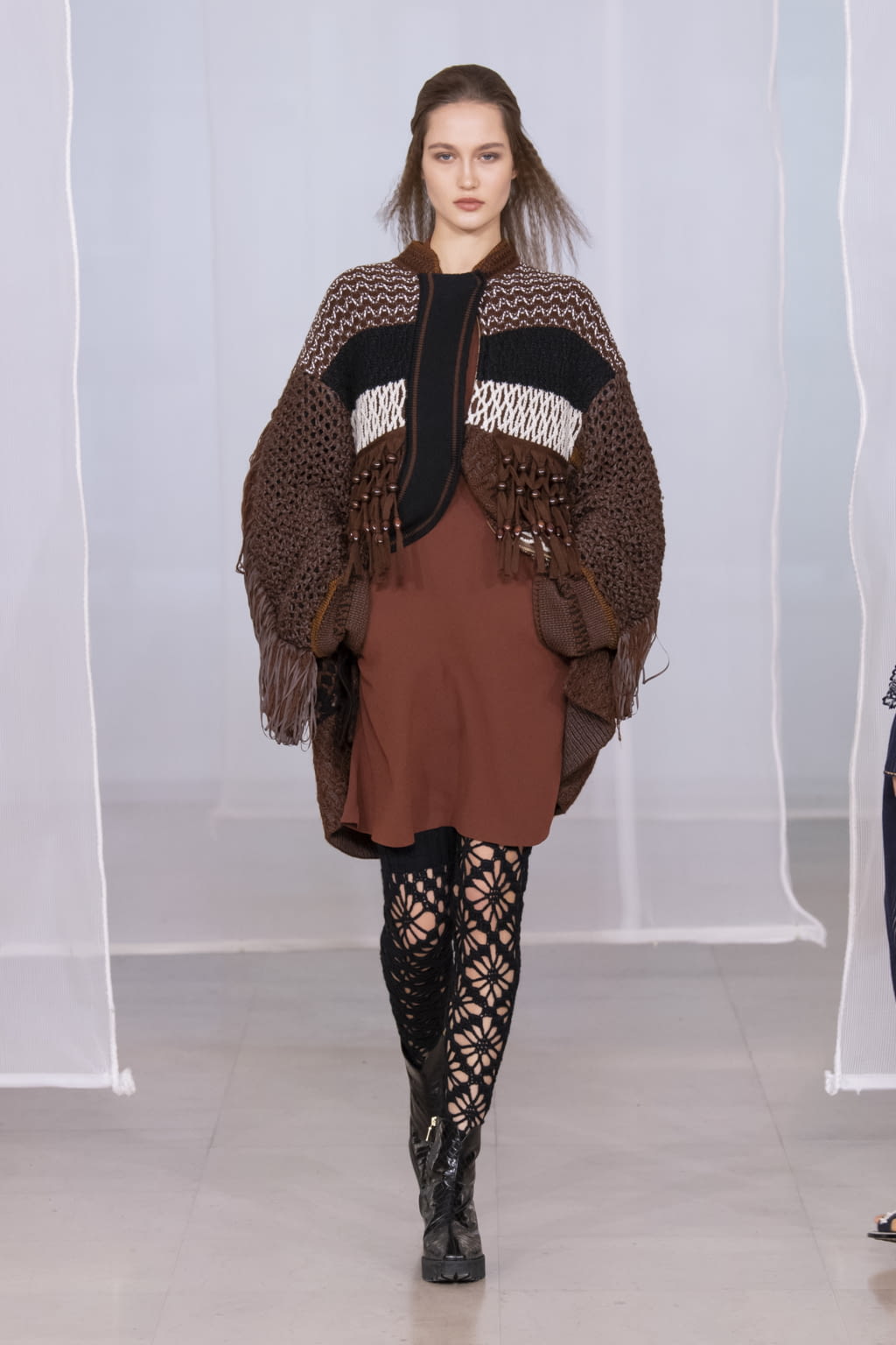 Fashion Week Paris Fall/Winter 2020 look 24 from the Mame Kurogouchi collection 女装