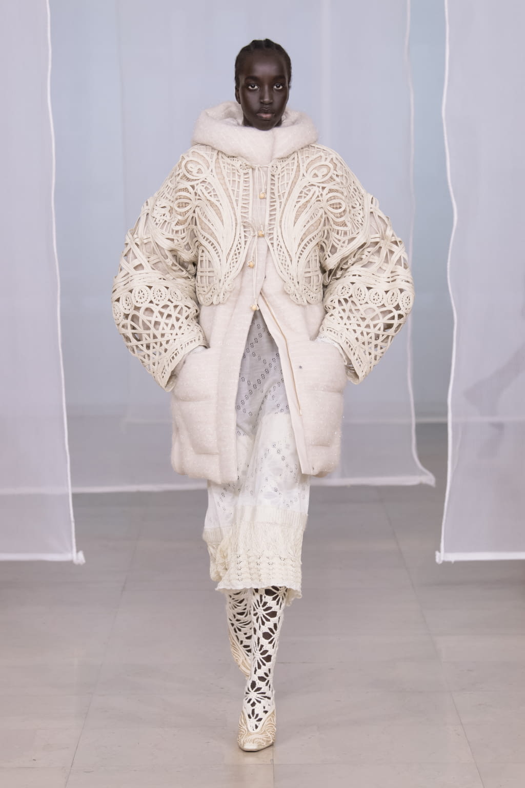 Fashion Week Paris Fall/Winter 2020 look 29 de la collection Mame Kurogouchi womenswear