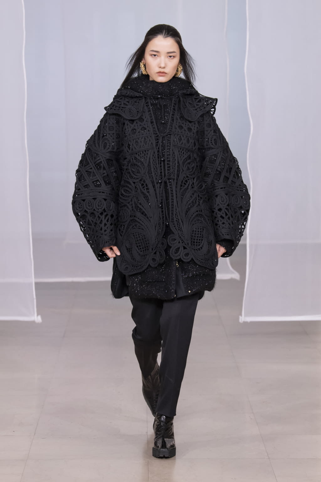 Fashion Week Paris Fall/Winter 2020 look 31 from the Mame Kurogouchi collection 女装