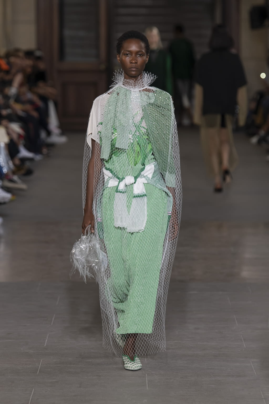 Fashion Week Paris Spring/Summer 2020 look 20 from the Mame Kurogouchi collection 女装