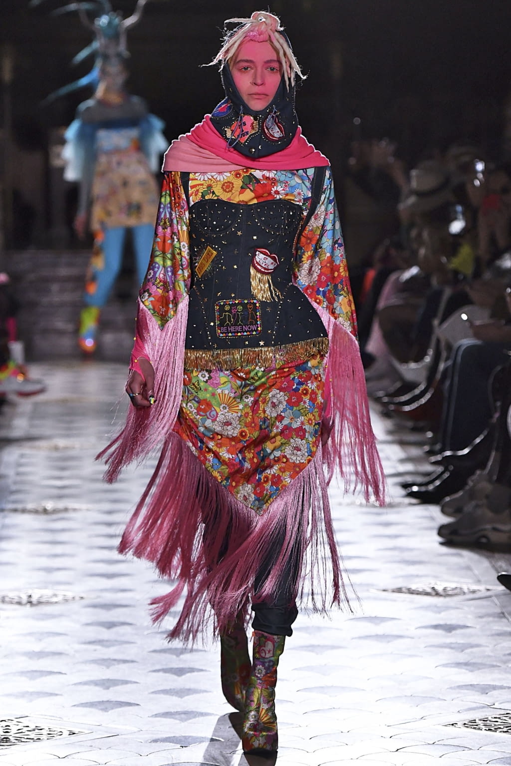 Fashion Week Paris Fall/Winter 2019 look 15 from the Manish Arora collection womenswear