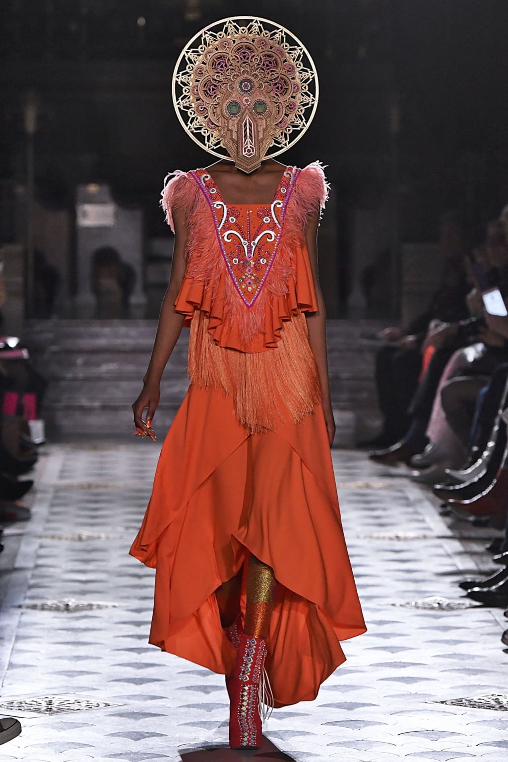 Fashion Week Paris Fall/Winter 2019 look 25 from the Manish Arora collection womenswear