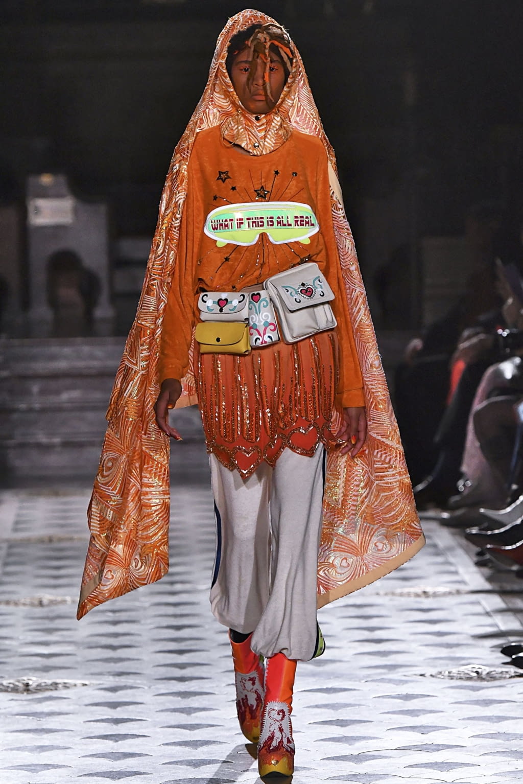 Fashion Week Paris Fall/Winter 2019 look 26 from the Manish Arora collection womenswear