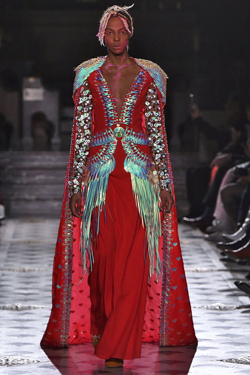 Fashion Week Paris Fall/Winter 2019 look 27 from the Manish Arora collection womenswear