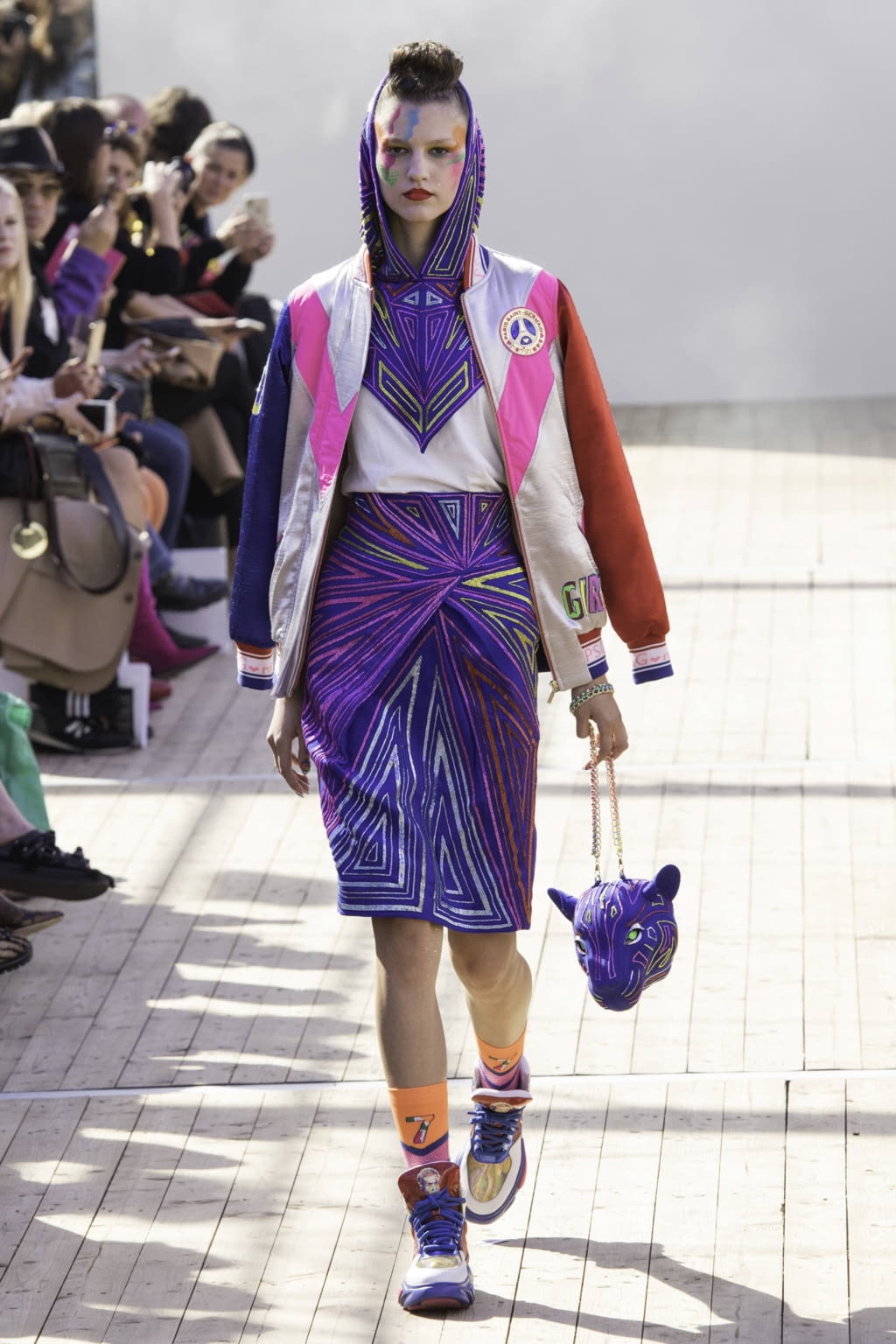 Fashion Week Paris Spring/Summer 2019 look 36 from the Manish Arora collection womenswear