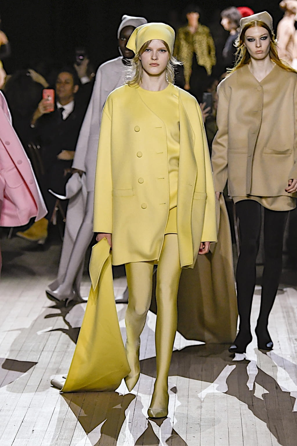 Fashion Week New York Fall/Winter 2020 look 1 from the Marc Jacobs collection womenswear