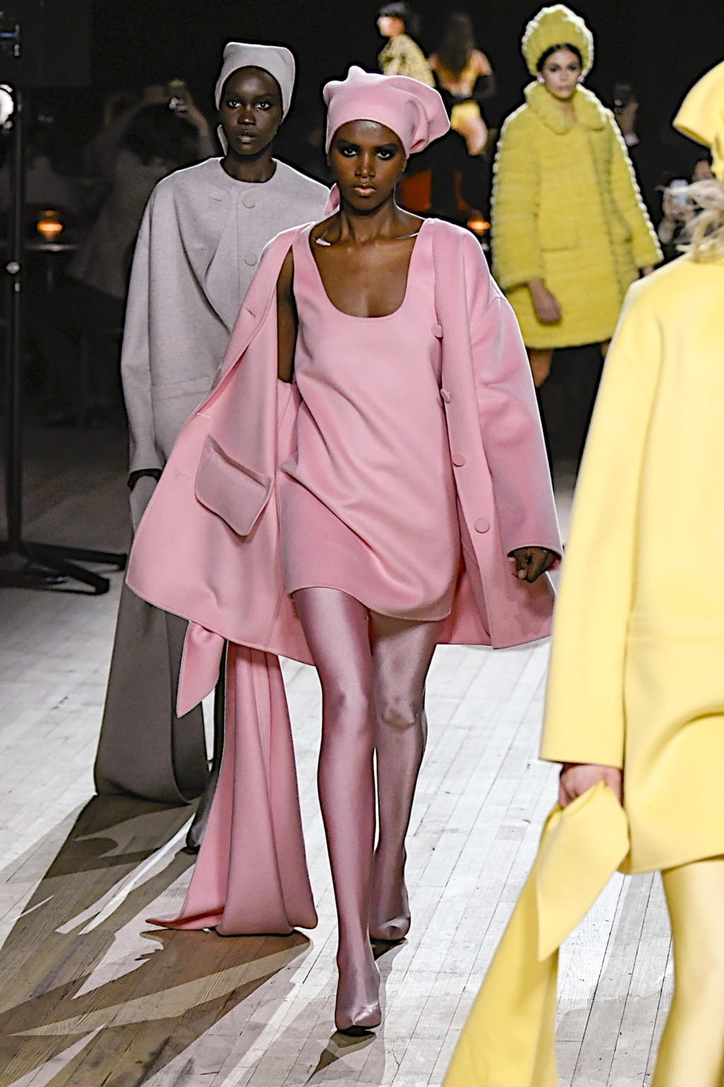 Fashion Week New York Fall/Winter 2020 look 3 from the Marc Jacobs collection womenswear