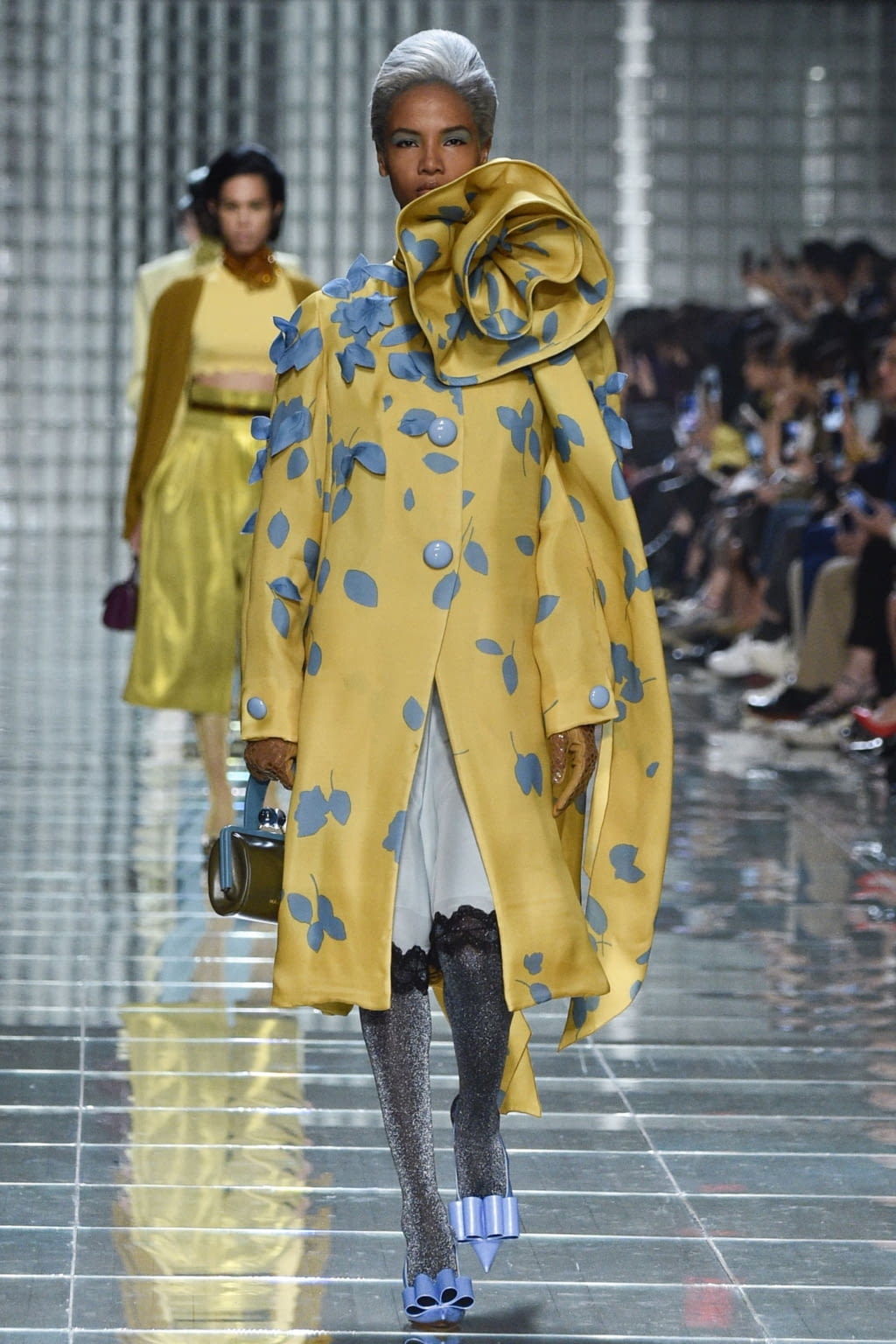 Fashion Week New York Spring/Summer 2019 look 13 from the Marc Jacobs collection 女装