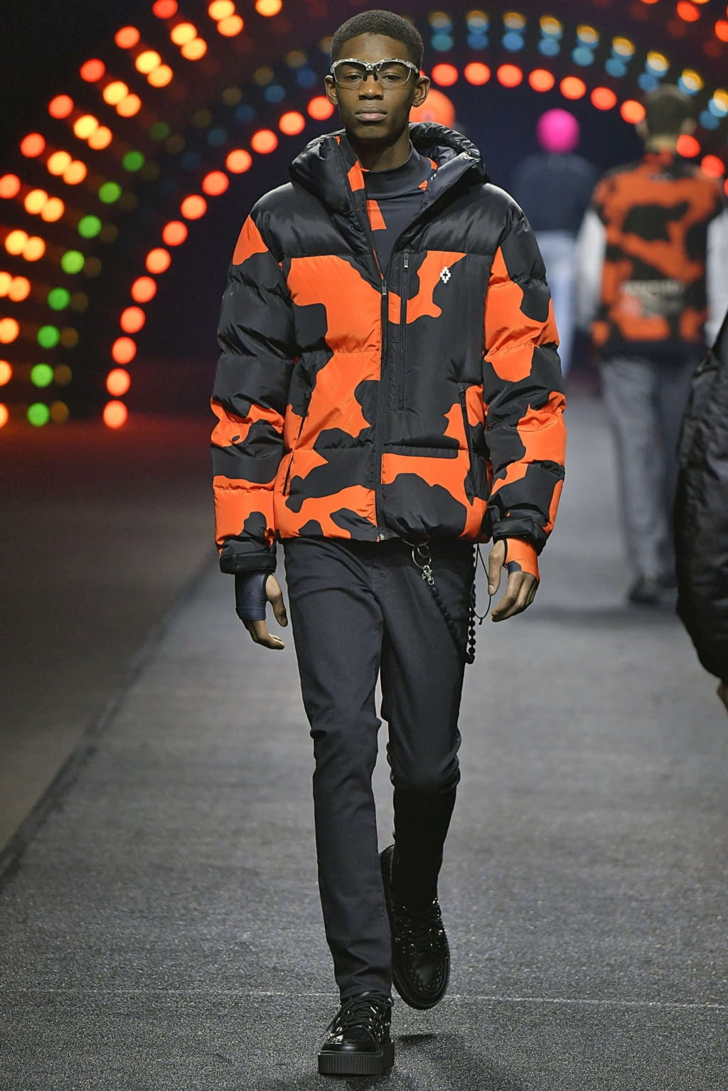 Fashion Week Milan Fall/Winter 2019 look 23 from the Marcelo Burlon County of Milan collection 男装