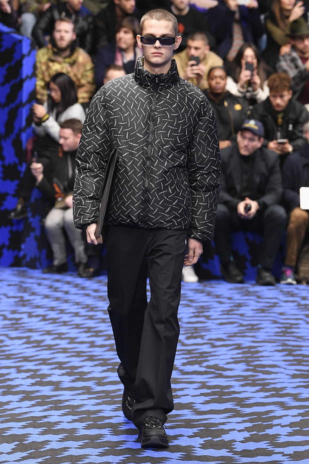 Fashion Week Milan Fall/Winter 2020 look 16 from the Marcelo Burlon County of Milan collection menswear