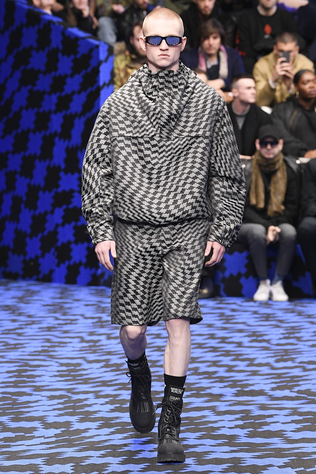 Fashion Week Milan Fall/Winter 2020 look 17 from the Marcelo Burlon County of Milan collection menswear