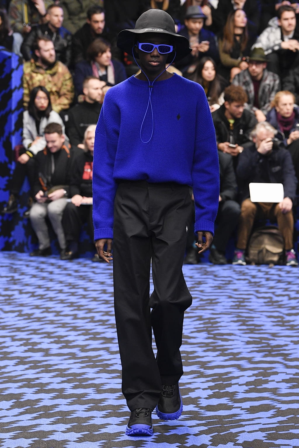 Fashion Week Milan Fall/Winter 2020 look 32 from the Marcelo Burlon County of Milan collection menswear