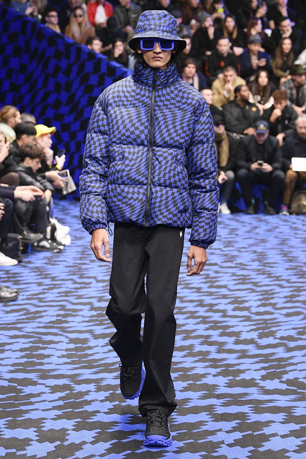 Fashion Week Milan Fall/Winter 2020 look 34 from the Marcelo Burlon County of Milan collection menswear