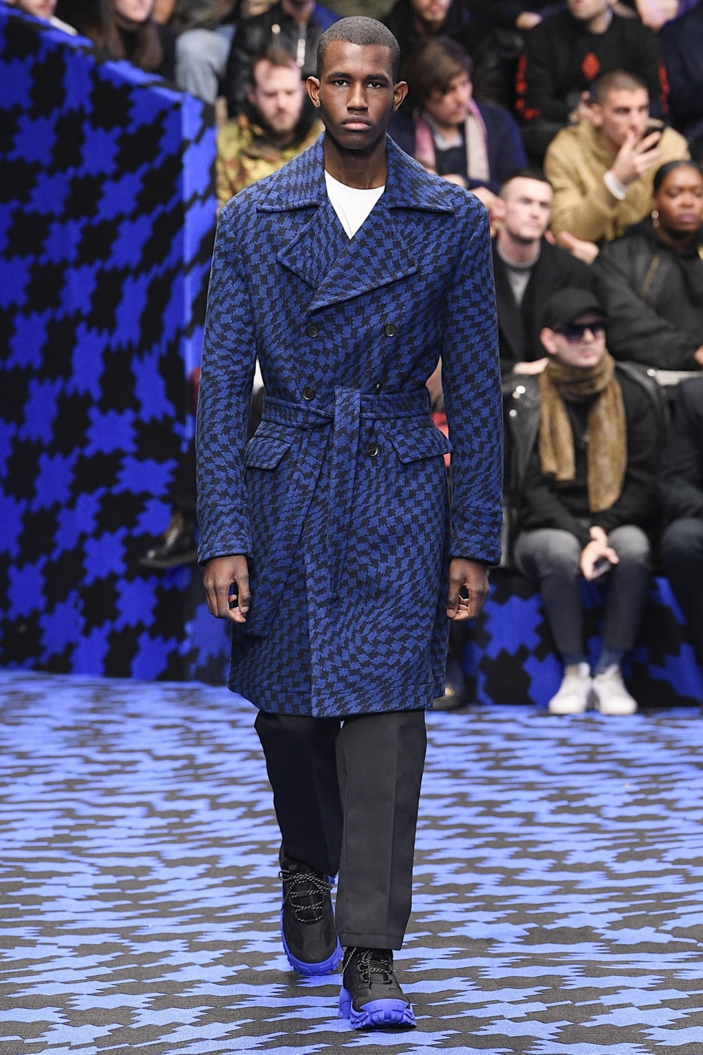 Fashion Week Milan Fall/Winter 2020 look 37 from the Marcelo Burlon County of Milan collection menswear