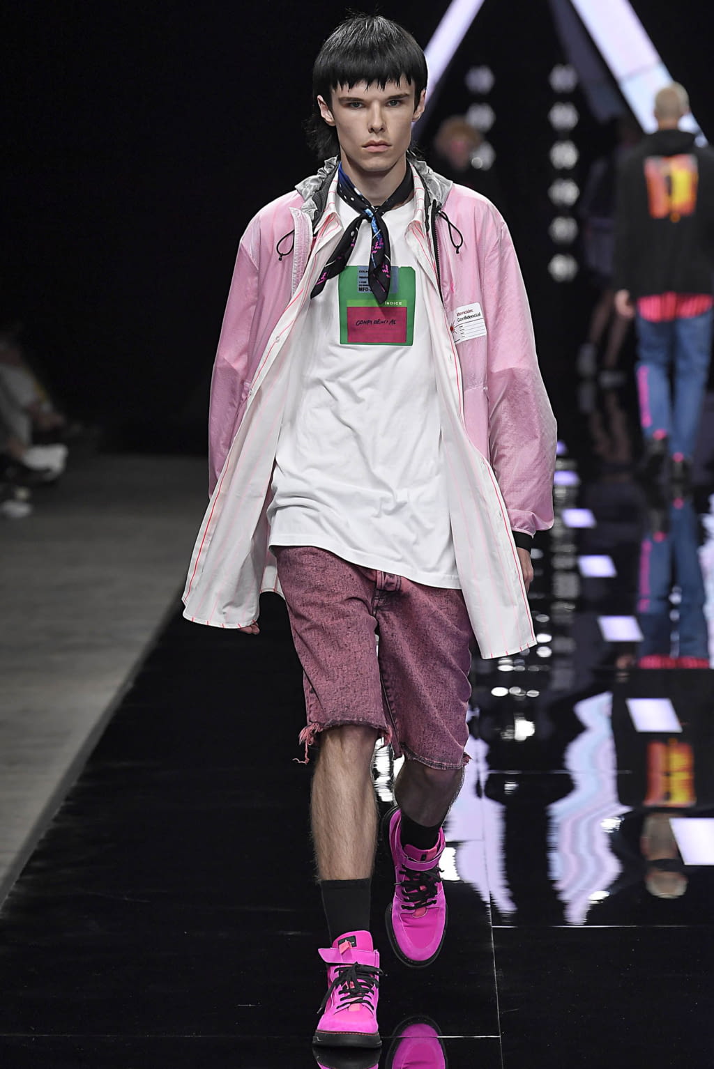 Fashion Week Milan Spring/Summer 2019 look 22 from the Marcelo Burlon County of Milan collection menswear