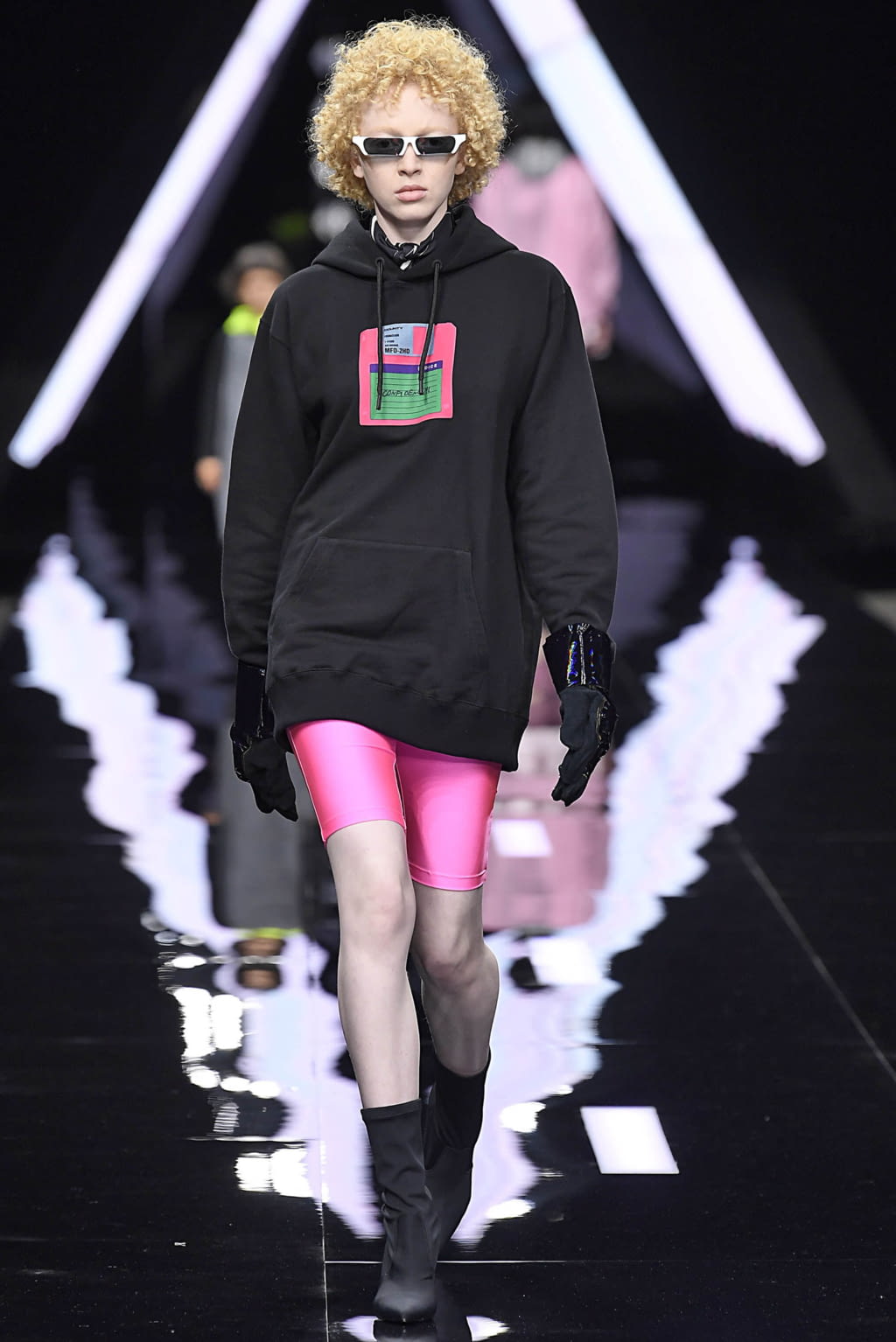 Fashion Week Milan Spring/Summer 2019 look 21 from the Marcelo Burlon County of Milan collection menswear