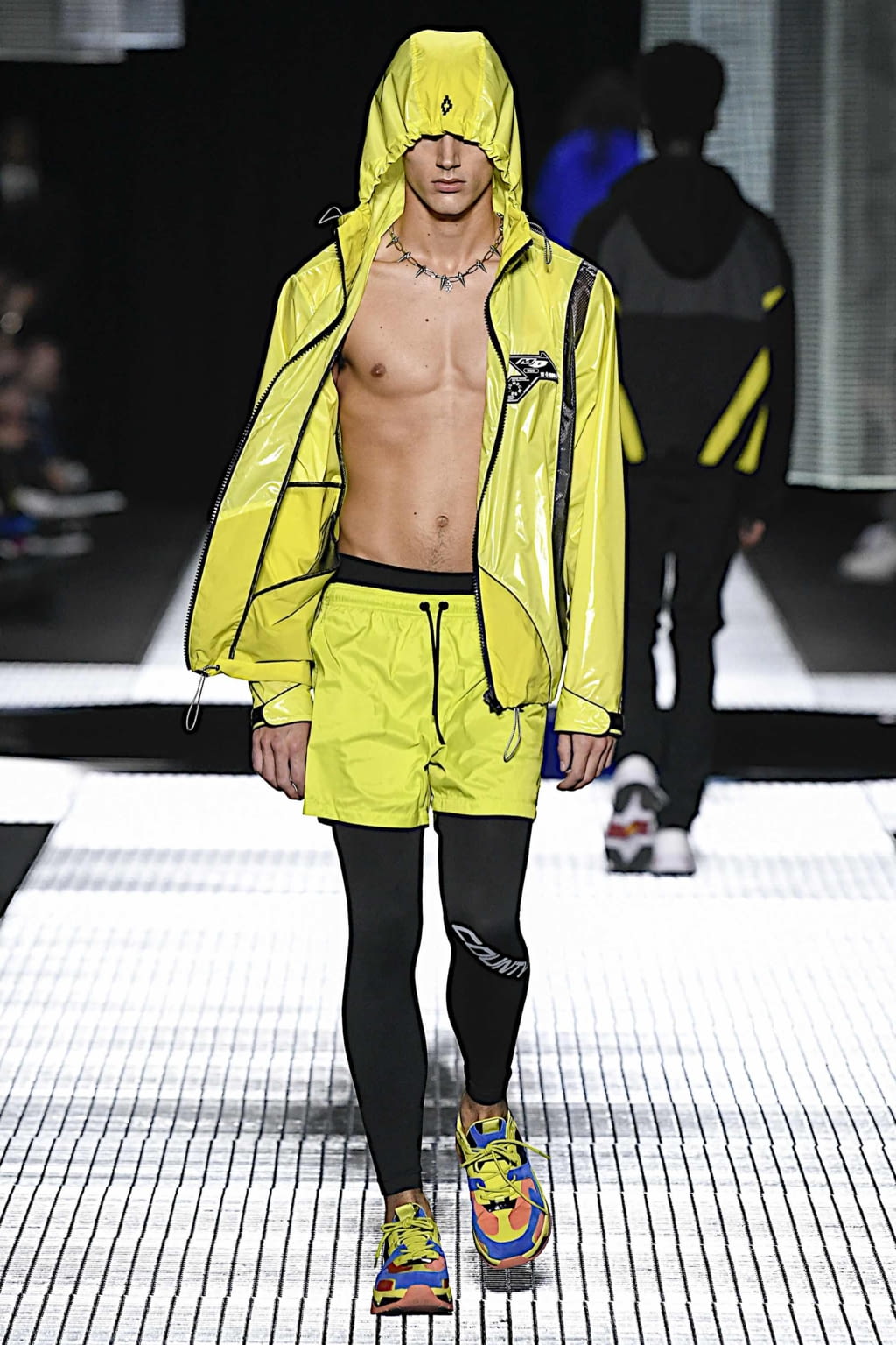 Fashion Week Milan Spring/Summer 2020 look 1 de la collection Marcelo Burlon County of Milan menswear