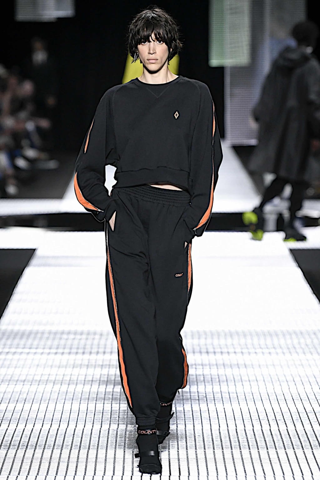Fashion Week Milan Spring/Summer 2020 look 15 from the Marcelo Burlon County of Milan collection 男装
