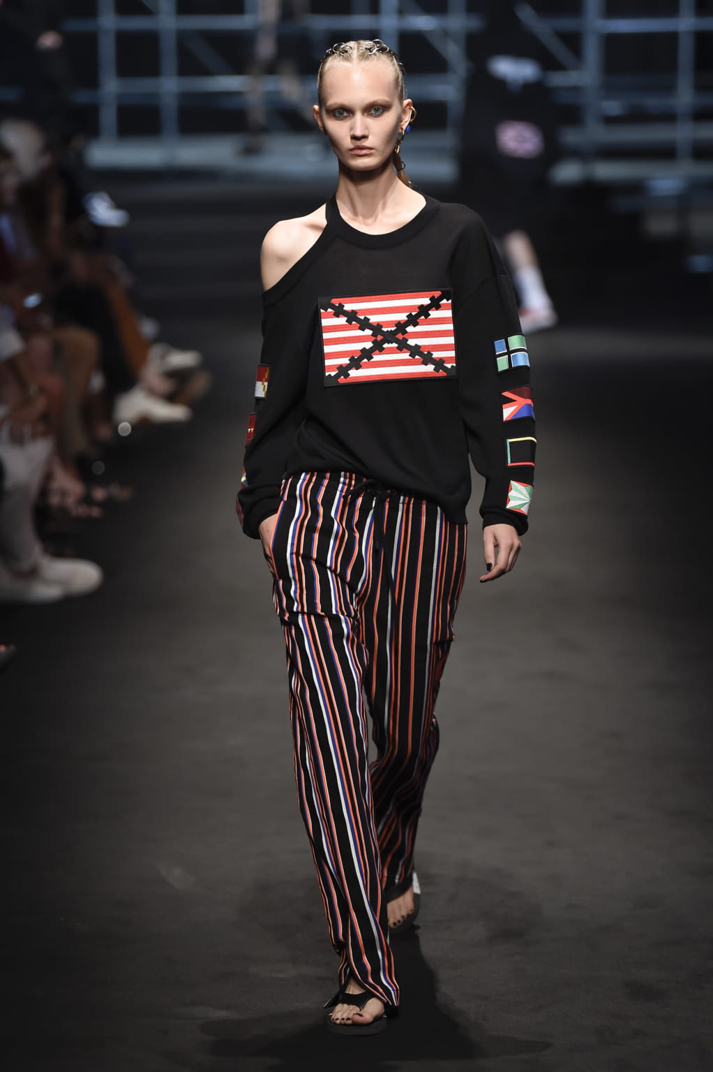 Fashion Week Milan Spring/Summer 2018 look 36 from the Marcelo Burlon County of Milan collection 男装