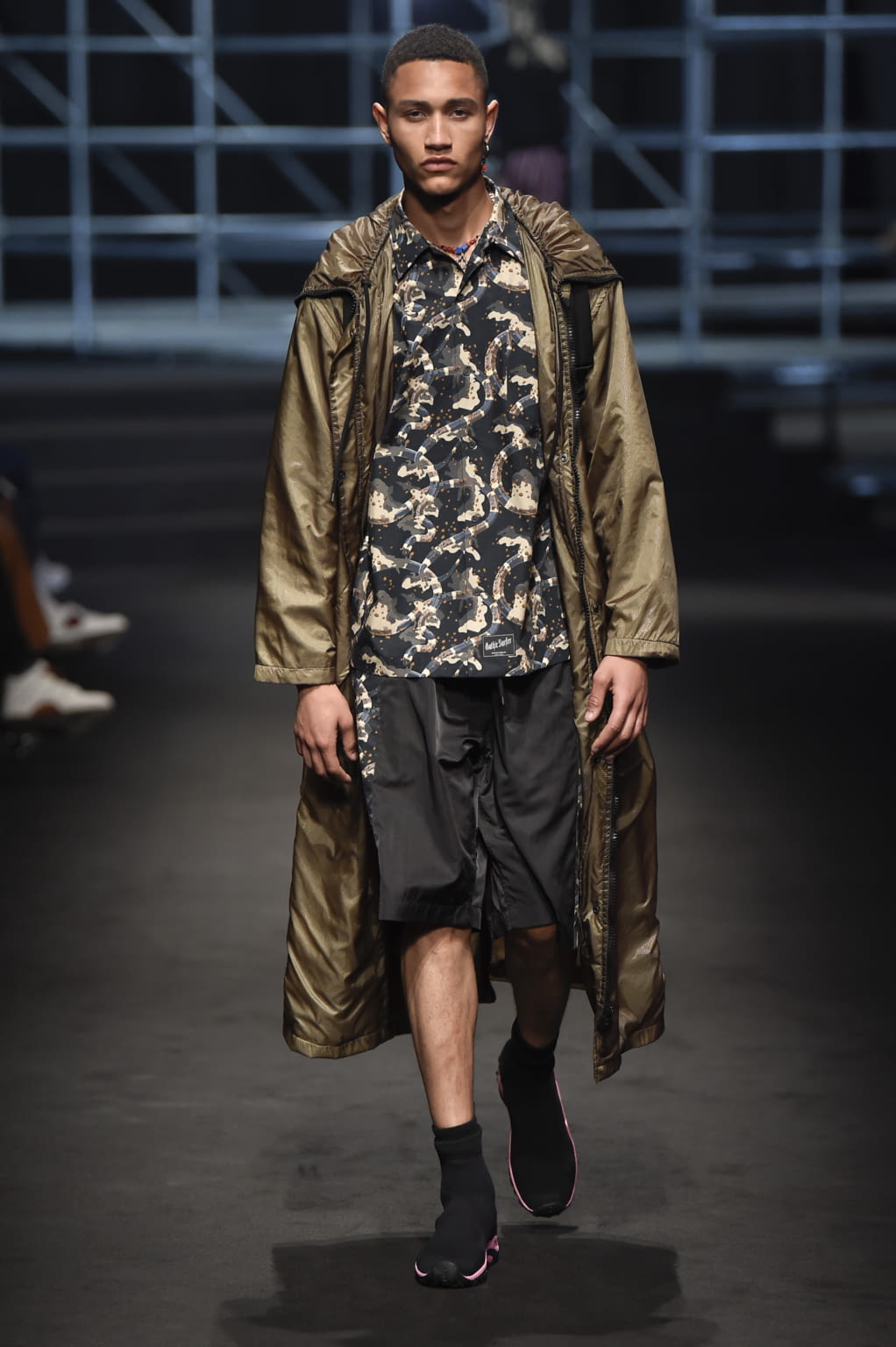 Fashion Week Milan Spring/Summer 2018 look 41 from the Marcelo Burlon County of Milan collection 男装