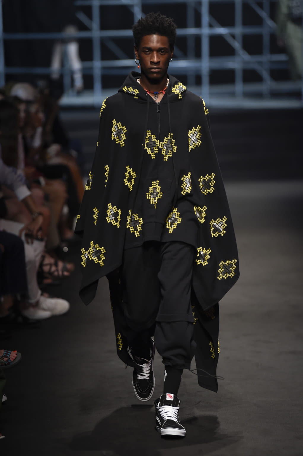 Fashion Week Milan Spring/Summer 2018 look 45 from the Marcelo Burlon County of Milan collection menswear