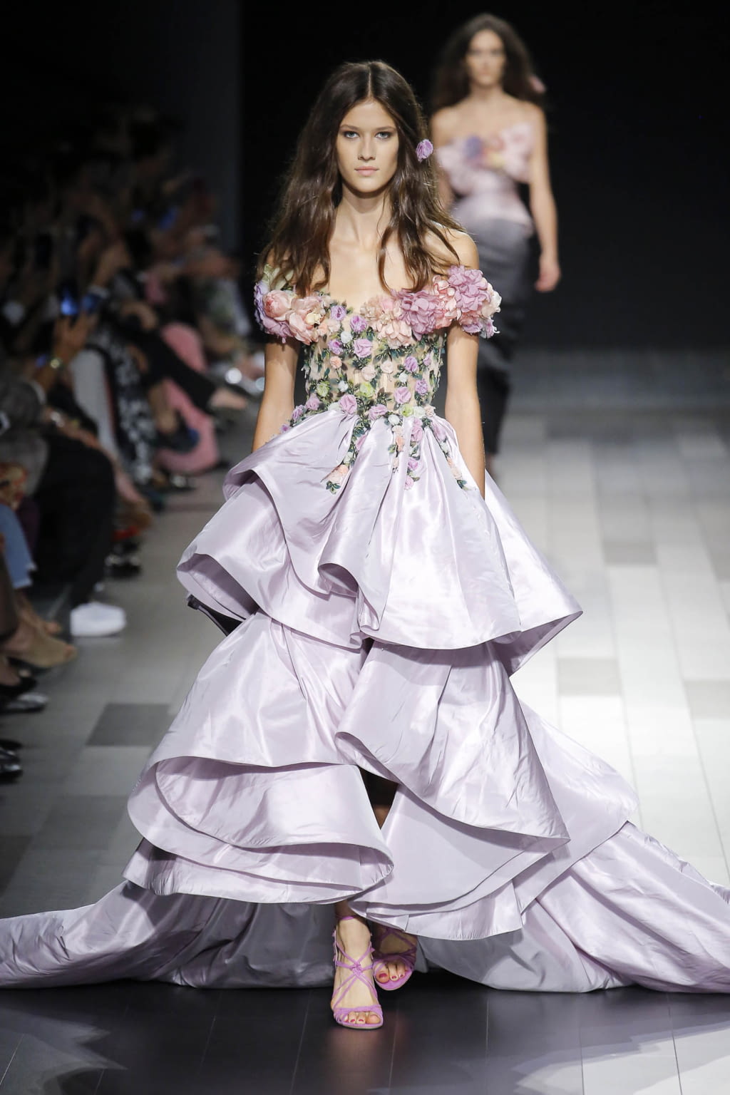 Fashion Week New York Spring/Summer 2018 look 15 from the Marchesa collection womenswear